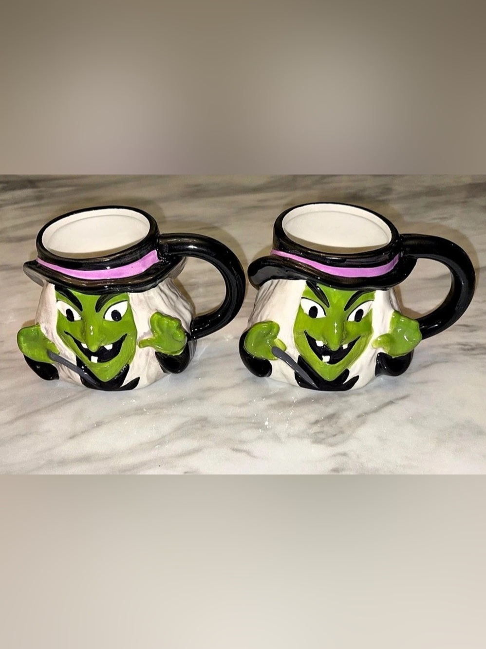 New Set of 2 Halloween 3D Ceramic Green Witch Hat Wand Mugs